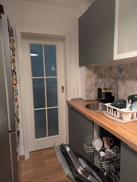 Drumul Taberei Telekom, Moghioros, metrou.